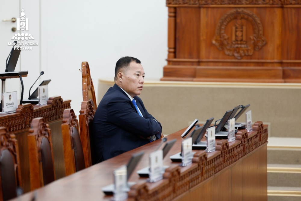 С.Бямбацогтыг УИХ-ын даргаар сонгох асуудлаар АН-ын бүлэг завсарлага авлаа