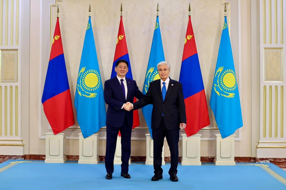 Монгол, Казахстаны харилцаа, хамтын ажиллагааны баримт бичгүүдэд гарын үсэг зурлаа