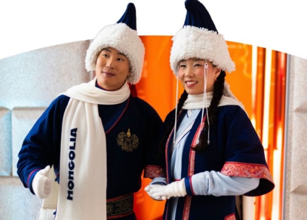 Монголын тамирчдын олимпын нээлтийн хувцас дэлхий нийтийн анхаарлыг татаж байна