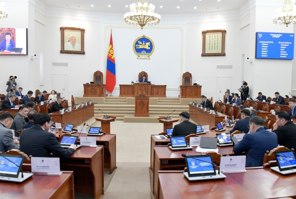 УИХ: Өнөөдөр чуулганы нэгдсэн хуралдаанаар...