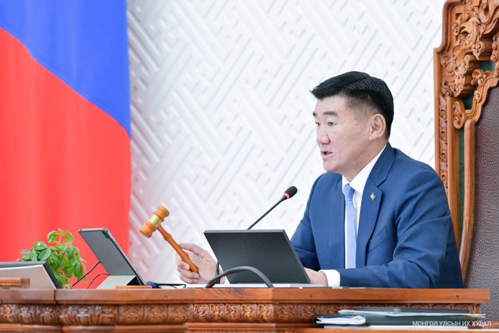 УИХ: Чуулганы нэгдсэн хуралдаанаар