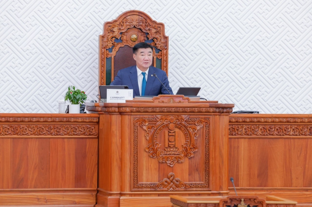 ӨНӨӨДӨР: УИХ-ын чуулганы нэгдсэн хуралдаанаар...