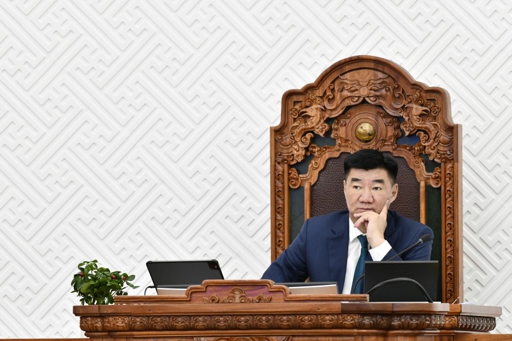 УИХ: Өнөөдөр чуулганы нэгдсэн хуралдаанаар...